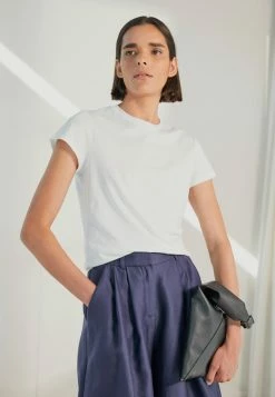 Filippa K SOFT TEE - Basic T-shirt - White 14 Filippa K SOFT TEE - Basic T-shirt - White -Filippa K shop 07743709ece347d0a8e6d96e5bb7d33e