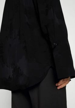 Filippa K LILLIAN - Button-down Blouse - Black 15 Filippa K LILLIAN - Button-down Blouse - Black -Filippa K shop 1c550f15ba954f33b5bcf23c8e3eef7b