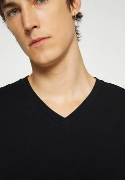 Filippa K V NECK TEE - Basic T-shirt - Black -Filippa K shop 1e39b9e06d5141009b496327085d45c4