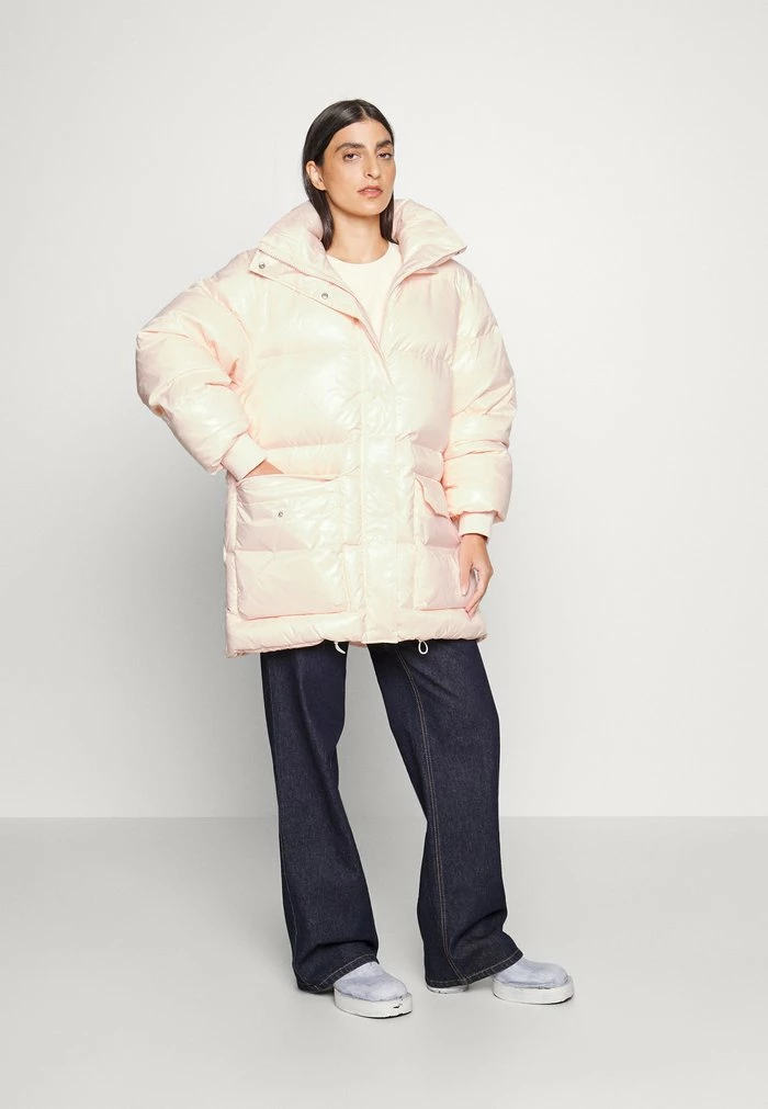 Filippa K HOODED PUFFER - Down Coat - Porcelain 4 Filippa K HOODED PUFFER - Down Coat - Porcelain - Image 2