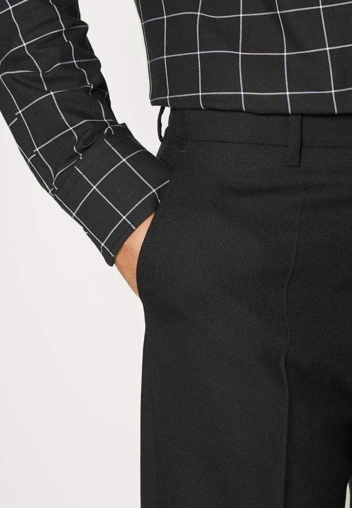 Filippa K MATEO TROUSER - Trousers - Black 7 Filippa K MATEO TROUSER - Trousers - Black - Image 5