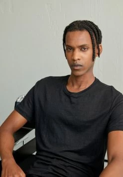 Filippa K TEE - Basic T-shirt - Black -Filippa K shop 329750fb824948d69c300c3fe8aca38b