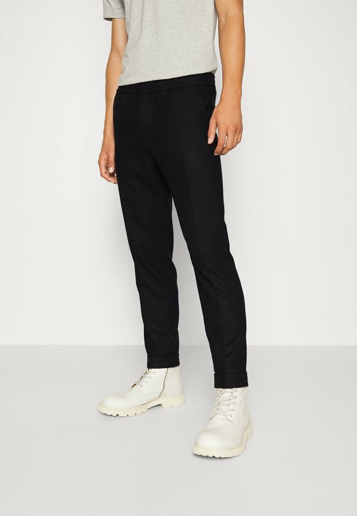 Filippa K TROUSER - Trousers - Black 3 Filippa K TROUSER - Trousers - Black