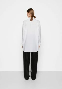 Filippa K ORIL SHIRT - Button-down Blouse - White 12 Filippa K ORIL SHIRT - Button-down Blouse - White -Filippa K shop 4a15ad3ee38544be85449cb67dffbf03