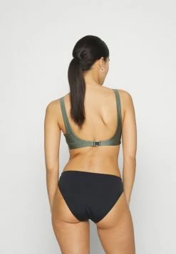 Filippa K SHIMMER BRA - Bikini Top - Pale Green -Filippa K shop 4cf04a3ce68a429fb1608e49214d469f