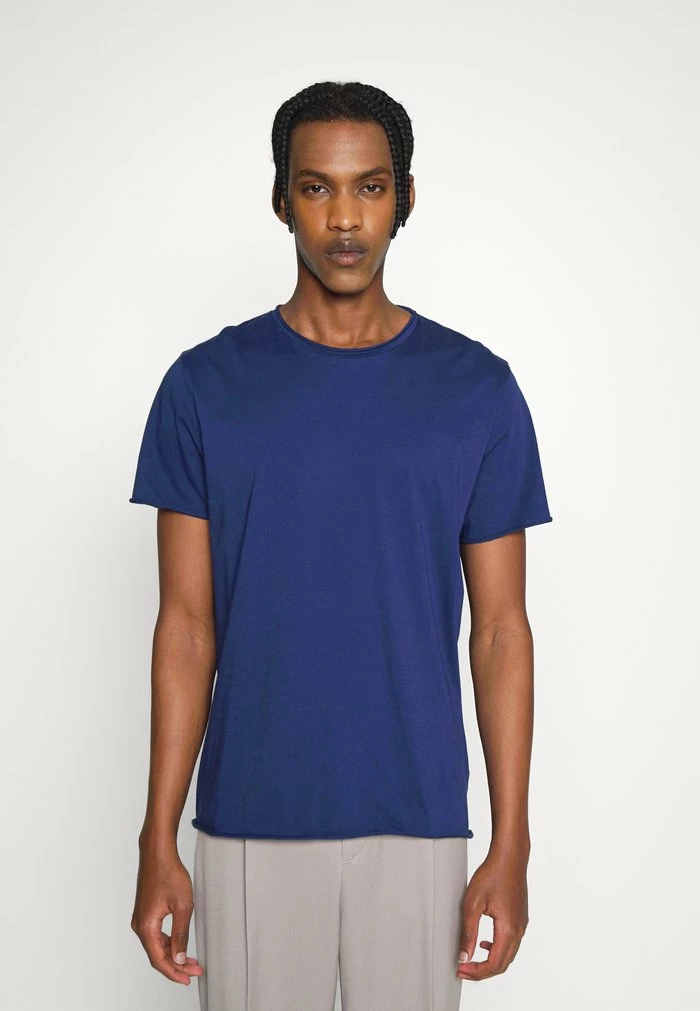 Filippa K ROLL NECK TEE - Basic T-shirt - Royal Blue 6 Filippa K ROLL NECK TEE - Basic T-shirt - Royal Blue - Image 4