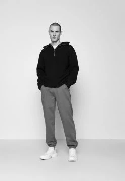 Filippa K TRACK PANT - Tracksuit Bottoms - Dark Taupe -Filippa K shop 561880177068419d8af74595a638f3ee