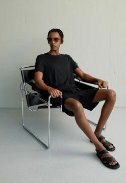 Filippa K TEE - Basic T-shirt - Black