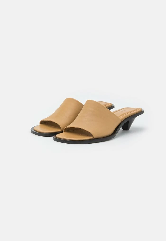 Filippa K NALMA MID HEEL - Heeled Mules - Dune Beige 5 Filippa K NALMA MID HEEL - Heeled Mules - Dune Beige - Image 3