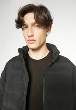 Filippa K ROLL NECK TEE - Basic T-shirt - Dark Forest Green -Filippa K shop 67cd477800d6425795148a1c122a66cf