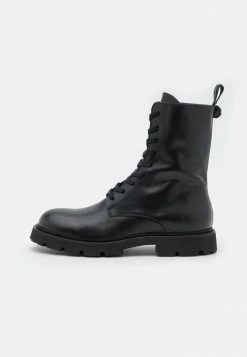 Filippa K KRIS LACED BOOT - Lace-up Ankle Boots - Black