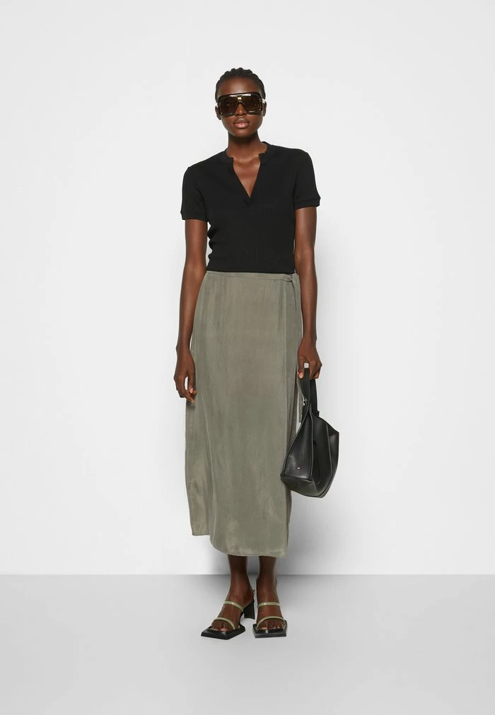 Filippa K KEYLA SKIRT - Pencil Skirt - Mist Green 4 Filippa K KEYLA SKIRT - Pencil Skirt - Mist Green - Image 2