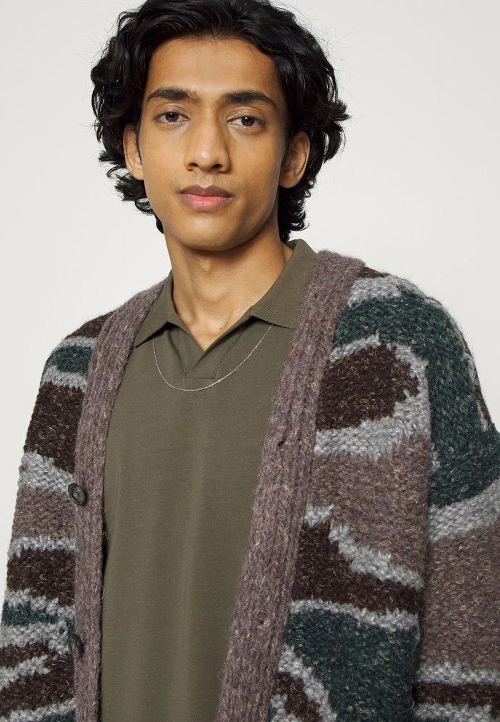 Filippa K LONG SLEEVE - Polo Shirt - Dark Olive 9 Filippa K LONG SLEEVE - Polo Shirt - Dark Olive - Image 7