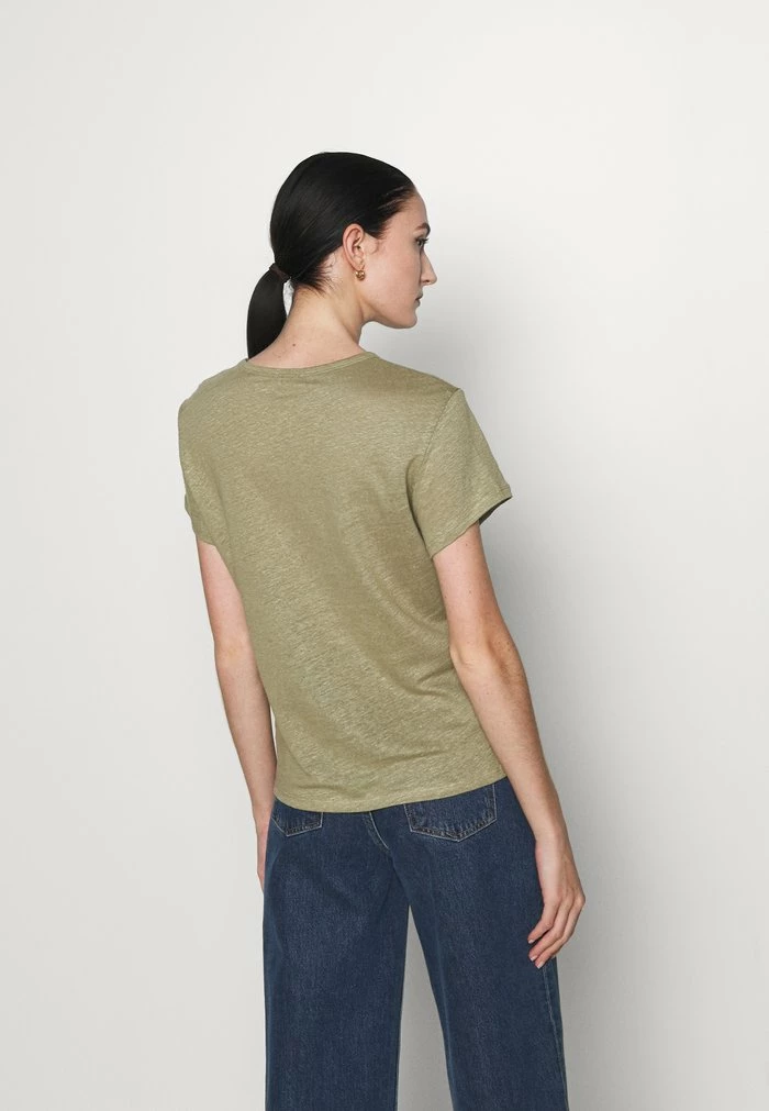 Filippa K HAZEL TEE - Basic T-shirt - Sage Green 5 Filippa K HAZEL TEE - Basic T-shirt - Sage Green - Image 3