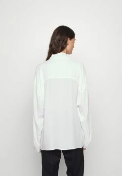 Filippa K AMELIA - Button-down Blouse - White Chalk 12 Filippa K AMELIA - Button-down Blouse - White Chalk -Filippa K shop 8180f32c6ae546dc816e1b0076bc4cce