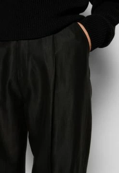 Filippa K JULIE TROUSER - Trousers - Black 15 Filippa K JULIE TROUSER - Trousers - Black -Filippa K shop 8536f0b86a314afdb3433fafa93040ad
