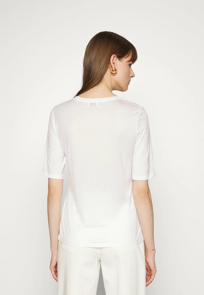 Filippa K ELENA TEE - Basic T-shirt - White 5 Filippa K ELENA TEE - Basic T-shirt - White - Image 3