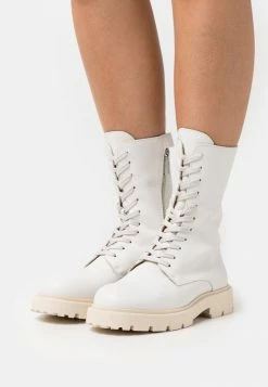 Filippa K KRISHA SPRING BOOT - Lace-up Boots - Ivory