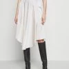 Filippa K DRAPEY - A-line Skirt - Ivory 1 Filippa K DRAPEY - A-line Skirt - Ivory -Filippa K shop 9301ff120f6b45fea6f142b77ef18f59