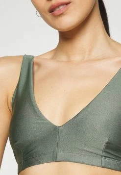 Filippa K SHIMMER BRA - Bikini Top - Pale Green -Filippa K shop 97d7a475bd684f2a84193b80cfef4c11