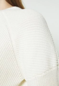 Filippa K MARIE - Jumper - White Chal -Filippa K shop 9ac635d3eeba4946b4aca76bed10e054