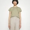 Filippa K EDNA - Basic T-shirt - Sage Green -Filippa K shop a118f78acc034a9e91ba88d8301c9586