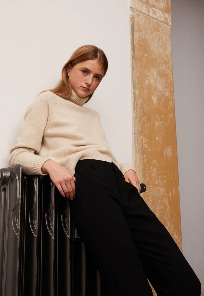 Filippa K KATHLEEN - Jumper - Soft Beige 4 Filippa K KATHLEEN - Jumper - Soft Beige - Image 2