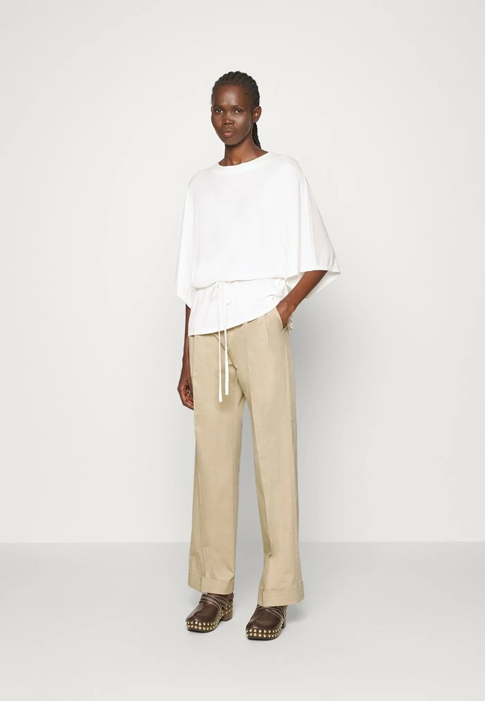 Filippa K KINLEY TROUSER - Trousers - Beige 4 Filippa K KINLEY TROUSER - Trousers - Beige - Image 2
