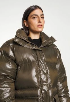 Filippa K HOODED PUFFER - Down Coat - Dark Fores -Filippa K shop b687903672ca47c384d5075683bccde2