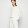 Filippa K MARIE - Jumper - White Chal -Filippa K shop b872f7bc959a413e86b994a83cf5159e