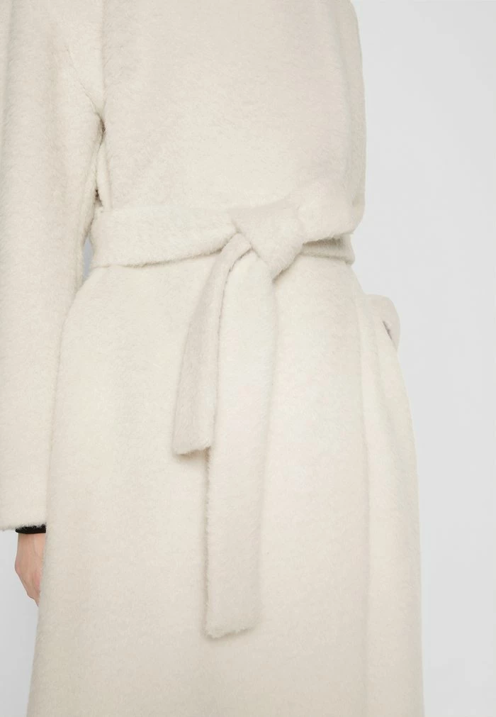 Filippa K KLARA COAT - Classic Coat - Ivory 9 Filippa K KLARA COAT - Classic Coat - Ivory - Image 7