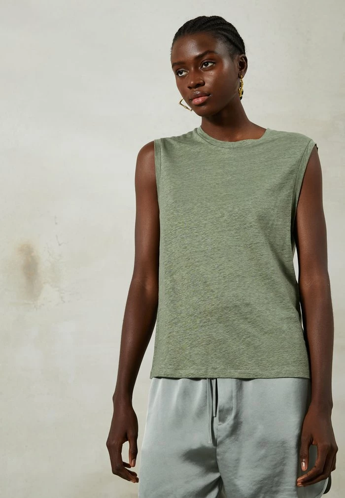 Filippa K MUSCLE TANK - Top - Mist Green 3 Filippa K MUSCLE TANK - Top - Mist Green