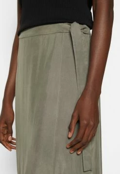 Filippa K KEYLA SKIRT - Pencil Skirt - Mist Green 15 Filippa K KEYLA SKIRT - Pencil Skirt - Mist Green -Filippa K shop d5b725e683b545bb90309ba13a4c5e94