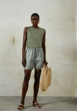 Filippa K EVIE - Shorts - Mist Green