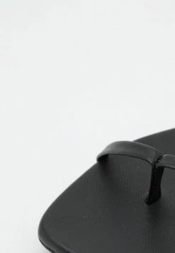 Filippa K LANA - T-bar Sandals - Black 15 Filippa K LANA - T-bar Sandals - Black -Filippa K shop e4359fec9c3d4075a401c4dd95540bba