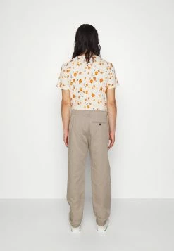 Filippa K ODIN TROUSER - Chinos - Light Taupe -Filippa K shop e8feab62b1464a7f8501f53024971523