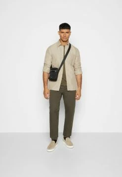 Filippa K OTIS SHIRT - Shirt - Grey Beige -Filippa K shop fa7157609c7246afac69fbcb51c50ae3